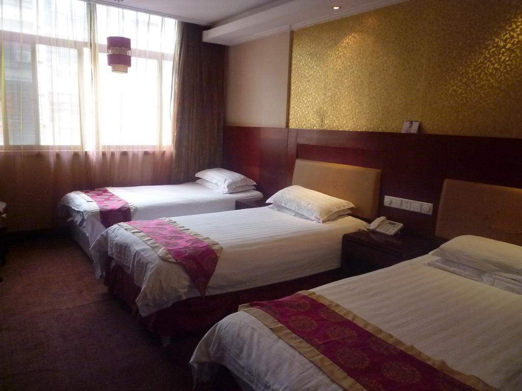Jinyao Business Hotel Иу Экстерьер фото